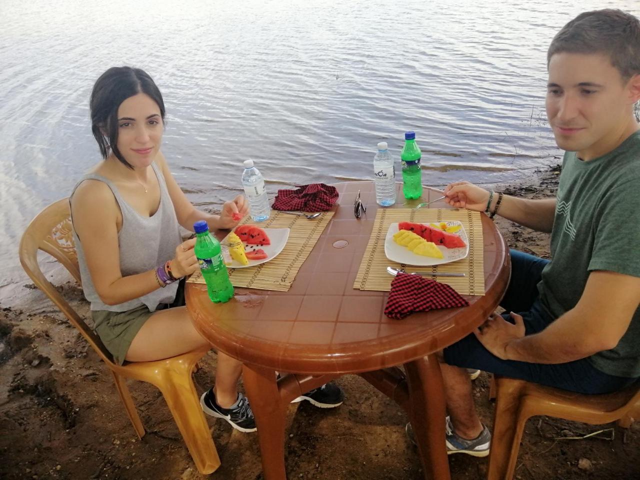 אודוואלאווה Induwara Safari Resort מראה חיצוני תמונה