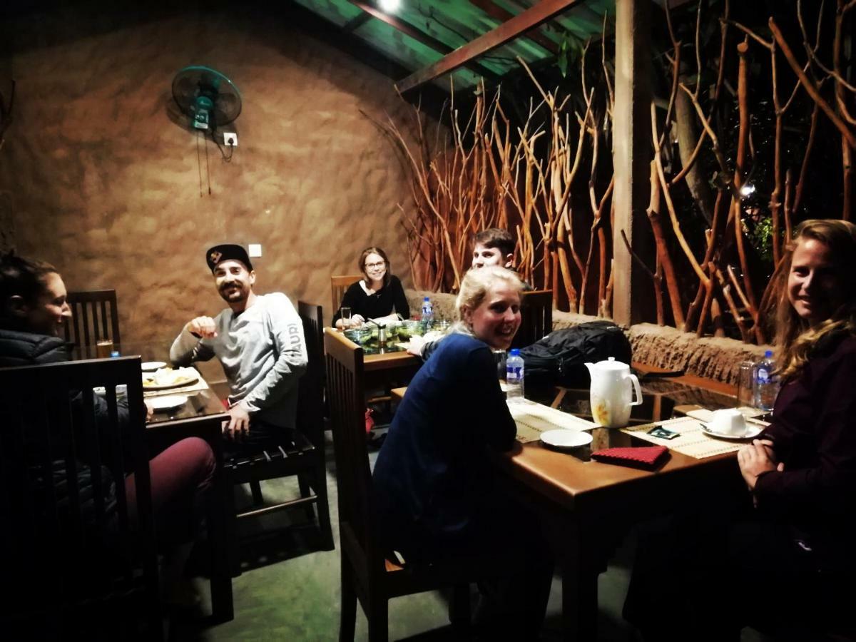 אודוואלאווה Induwara Safari Resort מראה חיצוני תמונה